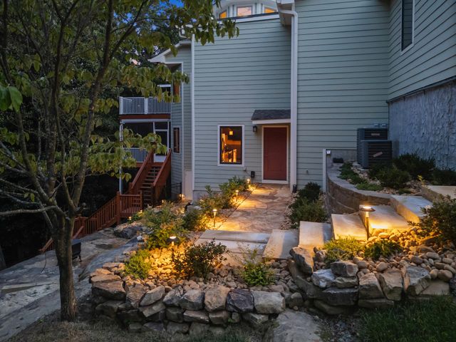 125 Fleetwood Drive, Lookout Mountain, TN 37350