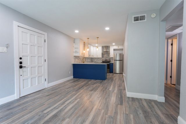 6065 Milton Street 133, Dallas, TX 75206