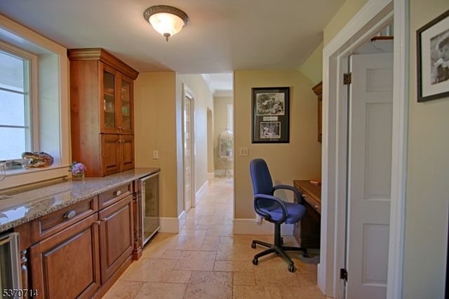 44 Manor Dr, Bernards Twp., NJ 07920