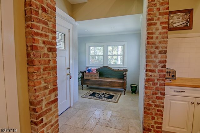 44 Manor Dr, Bernards Twp., NJ 07920