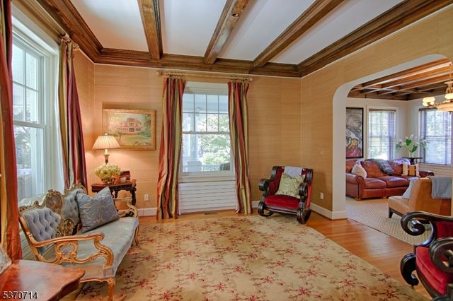 44 Manor Dr, Bernards Twp., NJ 07920