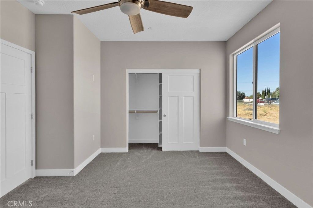 Image 29 of property listing at 13710 Iroquois Road, Apple Valley, CA 92307