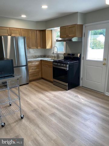 236 S 6TH ST, North Wales, PA 19454