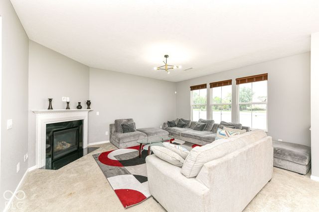 8304 Welder Place, Indianapolis, IN 46237