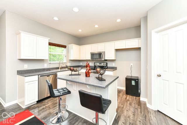8304 Welder Place, Indianapolis, IN 46237