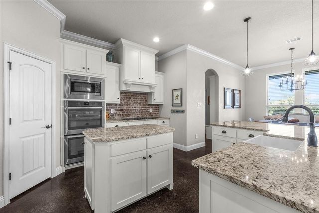 116 Rasha Drive, Azle, TX 76020