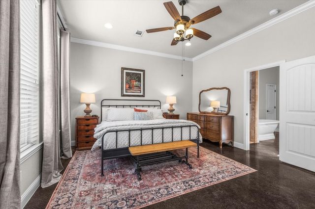 116 Rasha Drive, Azle, TX 76020