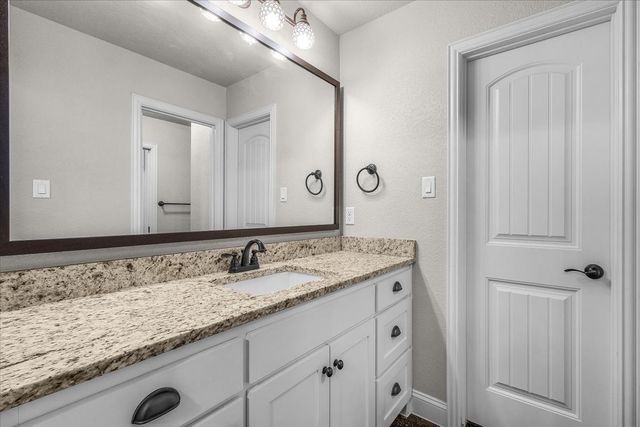 116 Rasha Drive, Azle, TX 76020