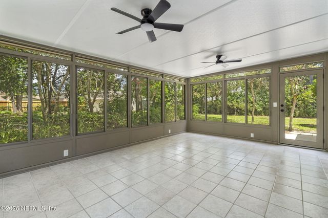 12760 WILDERNESS Lane E, Jacksonville, FL 32258