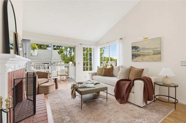 1326 W Park Western 206, San Pedro, CA 90732