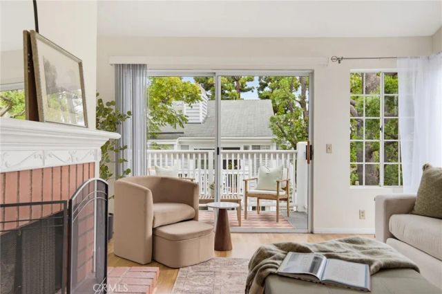1326 W Park Western 206, San Pedro, CA 90732