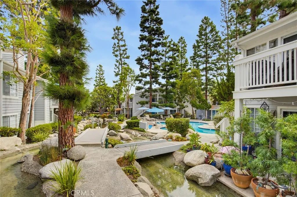 1326 W Park Western 206, San Pedro, CA 90732