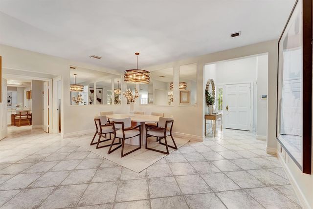 310 Spyglass Way, Jupiter, FL 33477