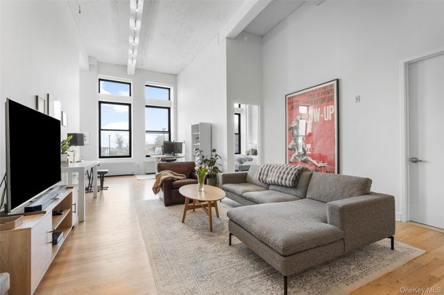 25 Leroy Place 212, New Rochelle, NY 10805