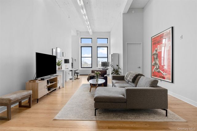 25 Leroy Place 212, New Rochelle, NY 10805