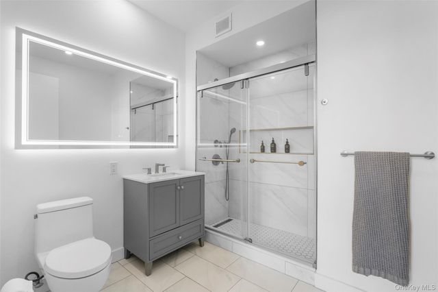 25 Leroy Place 212, New Rochelle, NY 10805