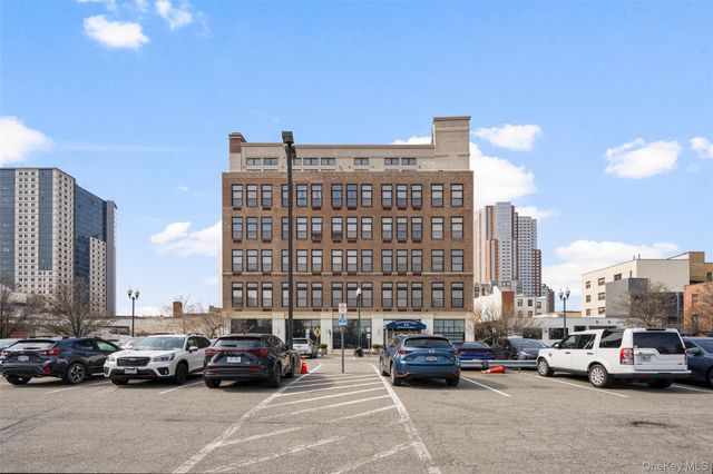 25 Leroy Place 212, New Rochelle, NY 10805