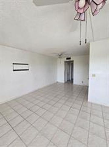 4058 E Harwood E 4058, Deerfield Beach, FL 33442