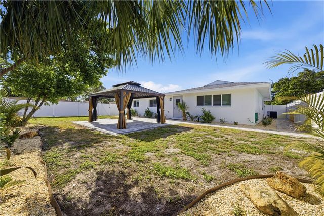 1301 62ND TERRACE S, St Petersburg, FL 33705