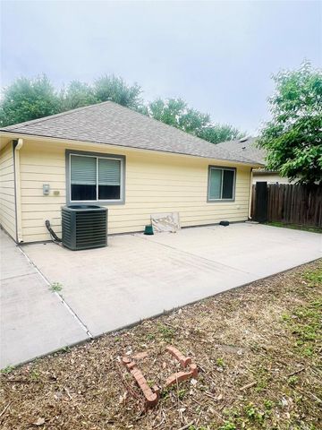 5314 San Pablo Gardens Drive, Houston, TX 77045