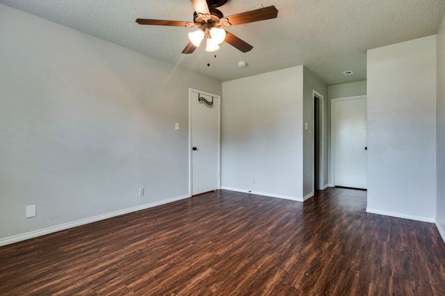 1728 Stonegate Drive, Denton, TX 76205