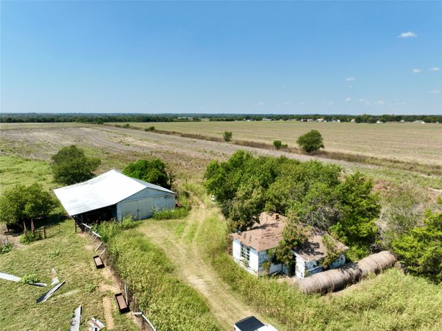 748 S Fm 308, Milford, TX 76670