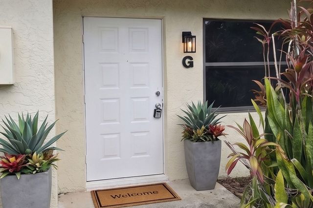 5060 Sanctuary Way G, West Palm Beach, FL 33417