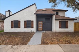 7306 Diamond Ridge Dr, Corpus Christi, TX 78413