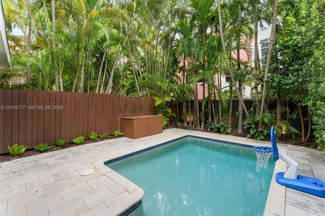 3068 Shipping Avenue, Coconut Grove, FL 33133