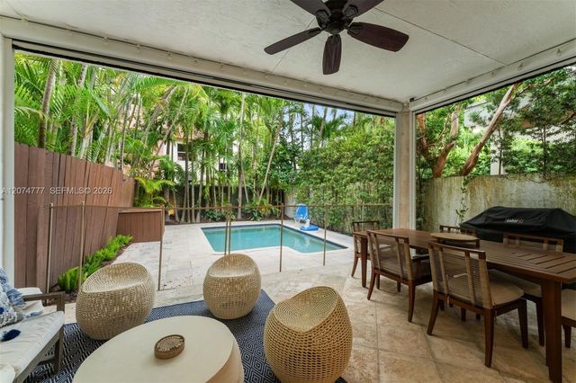3068 Shipping Avenue, Coconut Grove, FL 33133