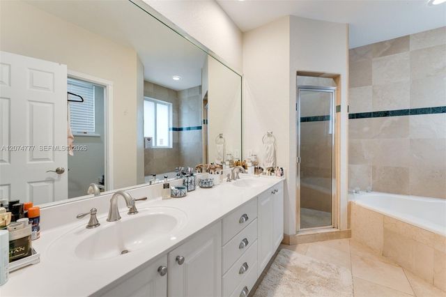 3068 Shipping Avenue, Coconut Grove, FL 33133