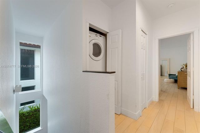 3068 Shipping Avenue, Coconut Grove, FL 33133