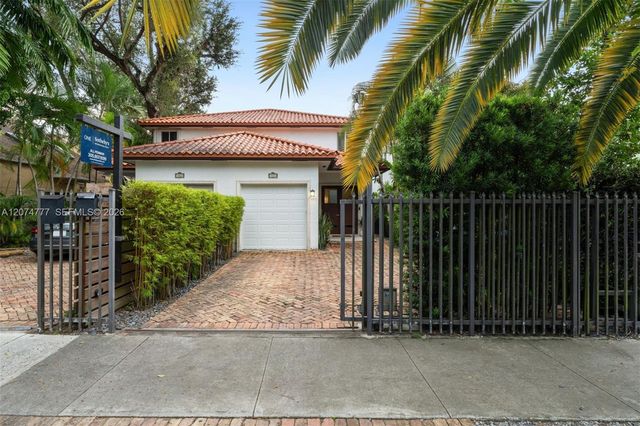 3068 Shipping Avenue, Coconut Grove, FL 33133