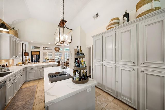 18210 Farnsfield Drive, Houston, TX 77084