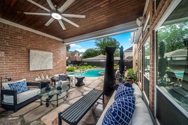 18210 Farnsfield Drive, Houston, TX 77084