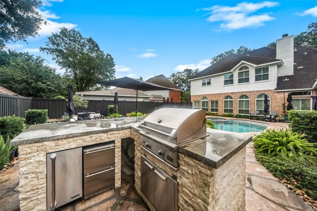18210 Farnsfield Drive, Houston, TX 77084