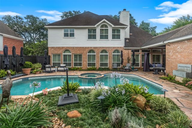 18210 Farnsfield Drive, Houston, TX 77084