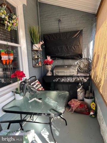 1842 E WESTMORELAND ST, Philadelphia, PA 19134