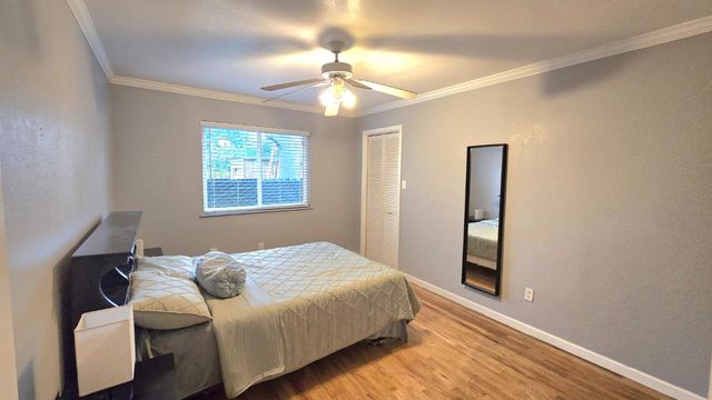 112 E Oleander Avenue, Fresno, CA 93706