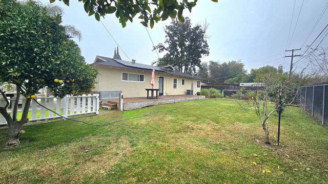 112 E Oleander Avenue, Fresno, CA 93706