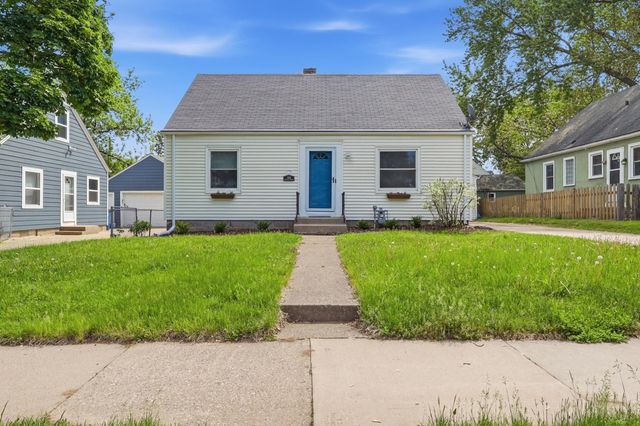 1108 Oakdale Avenue, West Saint Paul, MN 55118