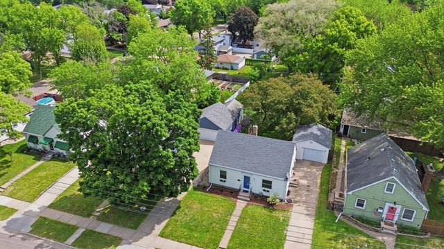 1108 Oakdale Avenue, West Saint Paul, MN 55118