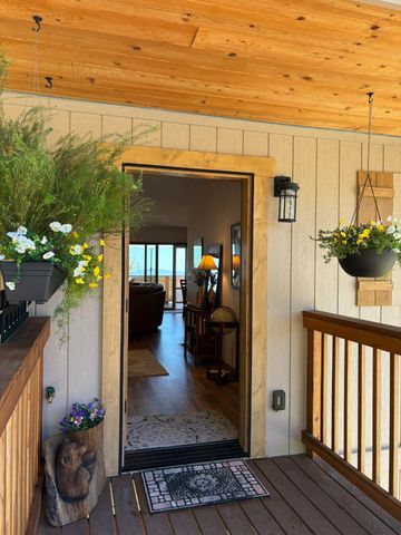 1138 Heather Dr, Murphys, CA 95247