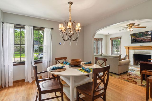 4145 Zenith Avenue N, Robbinsdale, MN 55422