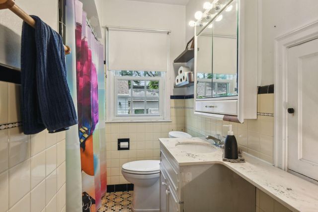 4145 Zenith Avenue N, Robbinsdale, MN 55422