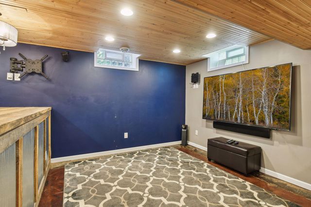 4145 Zenith Avenue N, Robbinsdale, MN 55422