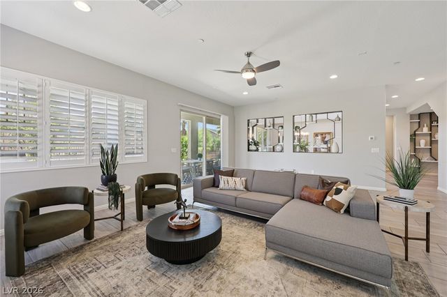 7028 Connor Cove Street, Las Vegas, NV 89118