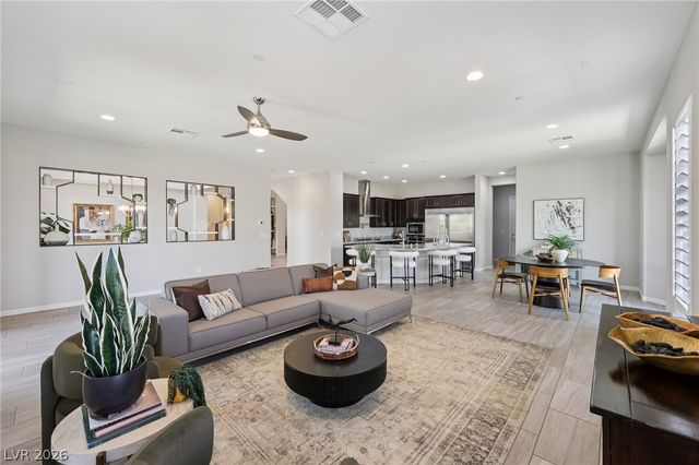 7028 Connor Cove Street, Las Vegas, NV 89118