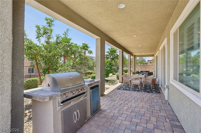 7028 Connor Cove Street, Las Vegas, NV 89118