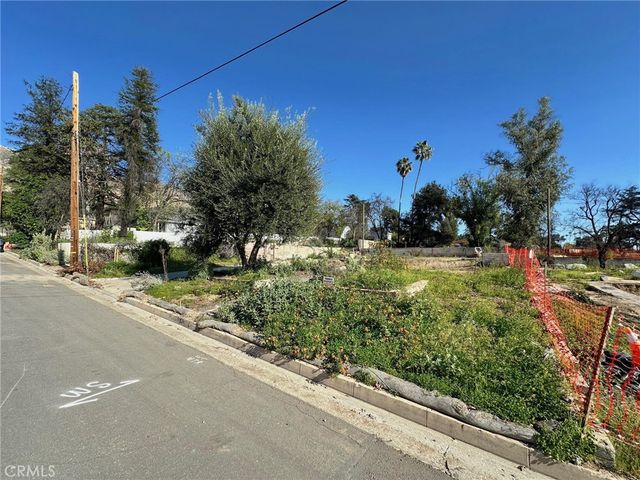 3262 Raymond Avenue, Altadena, CA 91001